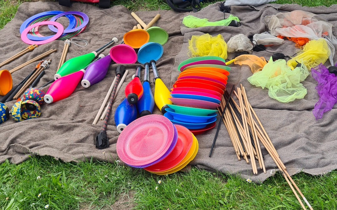 Mitmachzirkus beim Hüttenmarkt